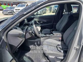 Peugeot 2008 ALLURE picture 29