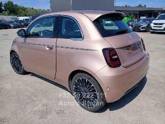 Fiat 500 E LA PRIMA picture 4