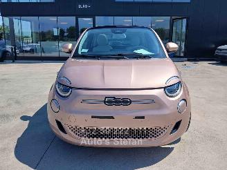 Fiat 500 E LA PRIMA picture 2