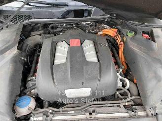 Porsche Cayenne S E-HYBRID picture 8