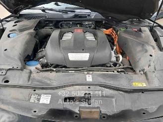 Porsche Cayenne S E-HYBRID picture 22