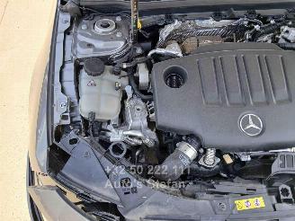 Mercedes Cla-klasse 180 SHOOTING BRAKE picture 15