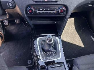 Kia Cee d  picture 14