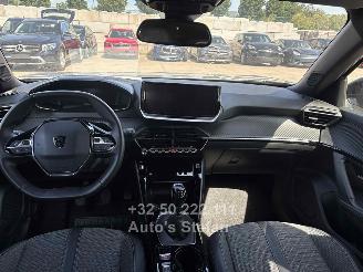 Peugeot 2008 ALLURE picture 17