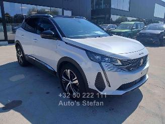 uszkodzony samochody osobowe Peugeot 3008 GT LINE 2023/10