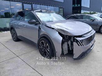 Voiture accidenté Peugeot 3008  2025/7