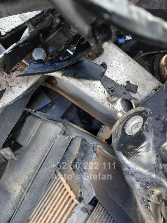 BMW X4  picture 24