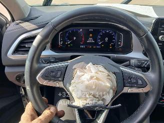 Volkswagen T-Roc LIFE picture 17
