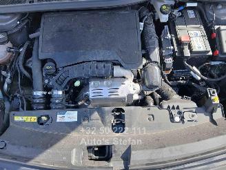 Peugeot 2008 ALLURE picture 30