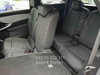 Peugeot e-5008  picture 17