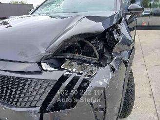 Peugeot e-5008  picture 26