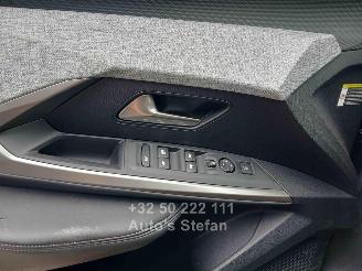 Peugeot e-5008  picture 19