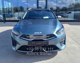 Kia Cee d  picture 2