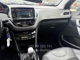 Peugeot 2008 ALLURE picture 11
