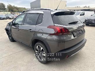 Peugeot 2008 ALLURE picture 4