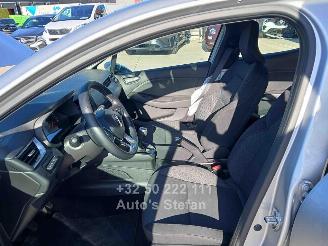 Renault Clio  picture 12