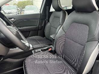 Renault Captur TECHNO picture 23