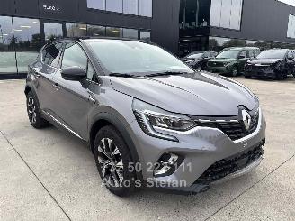 Schadeauto Renault Captur TECHNO 2024/5