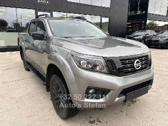 Vaurioauto  passenger cars Nissan NP 300 NAVARA PICK-UP 2019/4