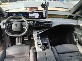 Peugeot 3008 HYBRID 136 GT picture 17