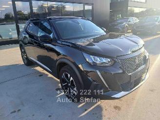Auto incidentate Peugeot 2008 ALLURE 2022/8