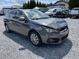 Peugeot 308 1,5 HDI 131,PS CLIMA//NAVI picture 4