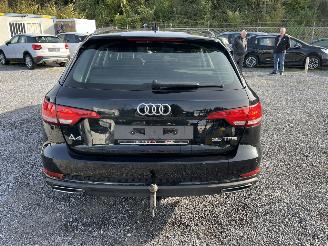 Audi A4 Avant 3,5 TFSI  KLIMATRONIK - NAVI picture 2