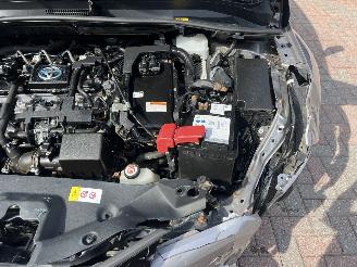 Toyota C-HR 1.8 Hybrid E-CVT Busine picture 11