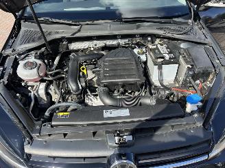 Volkswagen Golf 1.0 DSG - PANODACH - JOIN picture 10