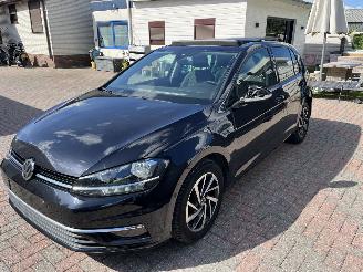 Volkswagen Golf 1.0 DSG - PANODACH - JOIN picture 8