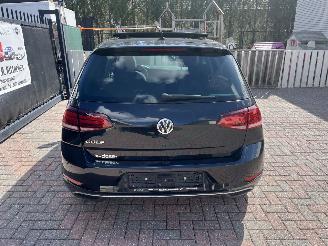 Volkswagen Golf 1.0 DSG - PANODACH - JOIN picture 6