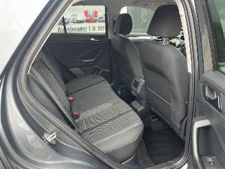 Volkswagen T-Roc BENZINE - KLIMATRONIK - NAVI picture 14