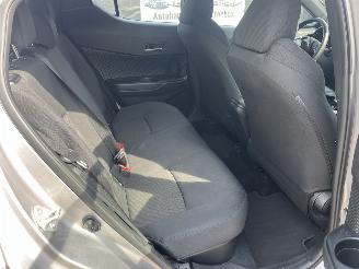 Toyota C-HR 1,8 HYBRIDE - BENZINE picture 14