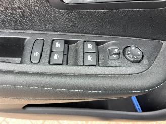 Peugeot 208 1,2 TURBO ALLURE - AUTOMATIC picture 19