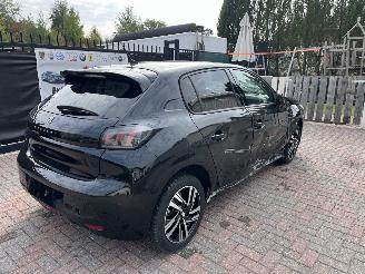 Peugeot 208 1,2 TURBO ALLURE - AUTOMATIC picture 3
