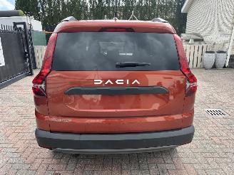 Dacia Jogger 1,0 BENZINE + LPG - E-TREME picture 3