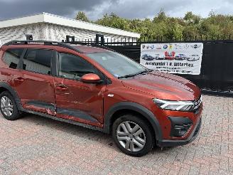Dacia Jogger 1,0 BENZINE + LPG - E-TREME picture 6