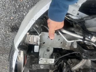 Peugeot 208 BENZINE - AUTOMATIC picture 14