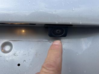 Peugeot 208 BENZINE - AUTOMATIC picture 4