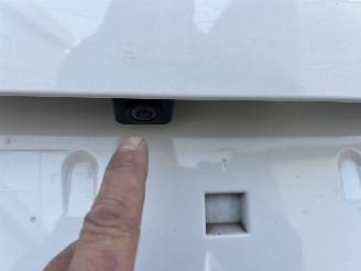 Peugeot 3008 1,2 BENZINE 131,PS AUTOMATIK picture 2