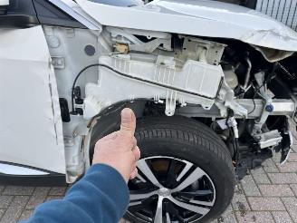 Peugeot 3008 1,2 BENZINE 131,PS AUTOMATIK picture 8