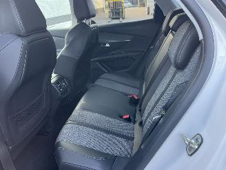 Peugeot 3008 1,2 BENZINE 131,PS AUTOMATIK picture 18