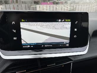 Peugeot 208 ELEKTRO - NAVIGATION - KLIMATRONIK picture 18