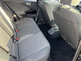 Volkswagen ID.3 62-KWH  -- 150,KW - EDETION picture 15