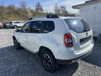 Dacia Duster DIESEL - AUTOMATIC - LEDER picture 2