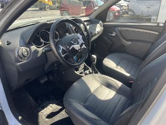 Dacia Duster DIESEL - AUTOMATIC - LEDER picture 15