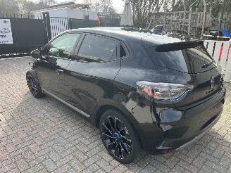 Renault Clio ESPRIT ALPINE E-TECH FULL HYBRID picture 3