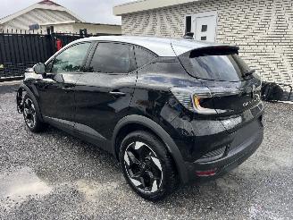 Renault Captur E-TECH FACE - LIFT - MODEL picture 4