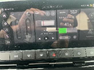 MG MG4 4 Electric Luxury picture 21