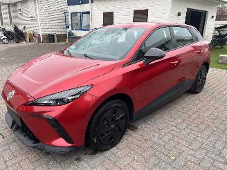 MG MG4 4 Electric Luxury picture 4